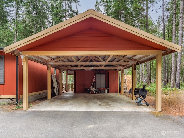 exterior space featuring a carport