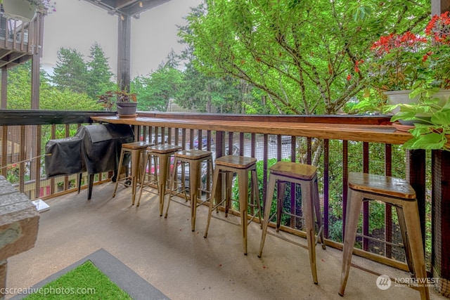 balcony with an outdoor bar