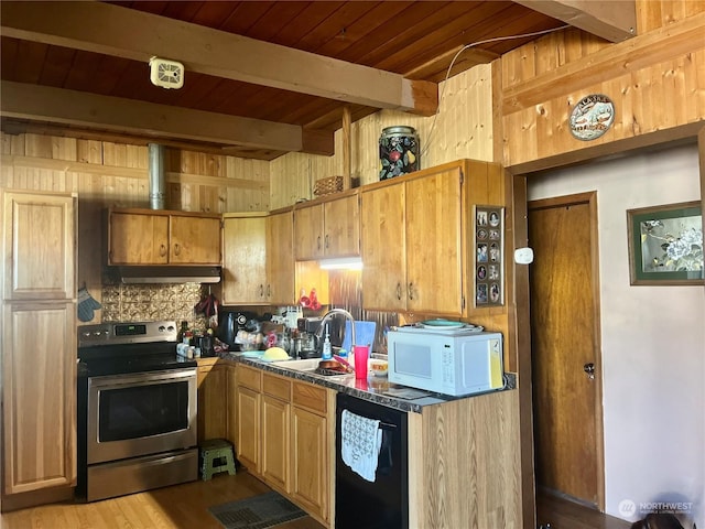 kitchen with white microwave, stainless steel range with electric cooktop, a sink, dishwasher, and under cabinet range hood