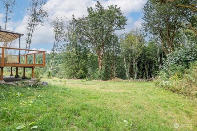 3021 Stella Rd, Longview, WA 98632 - view of yard with a wooden deck