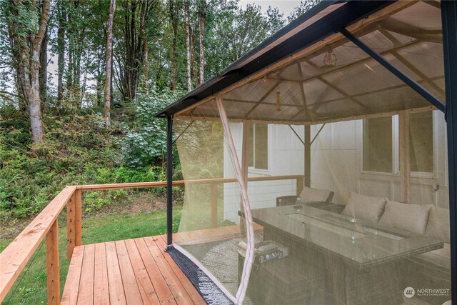 3021 Stella Rd, Longview, WA 98632 - view of wooden deck