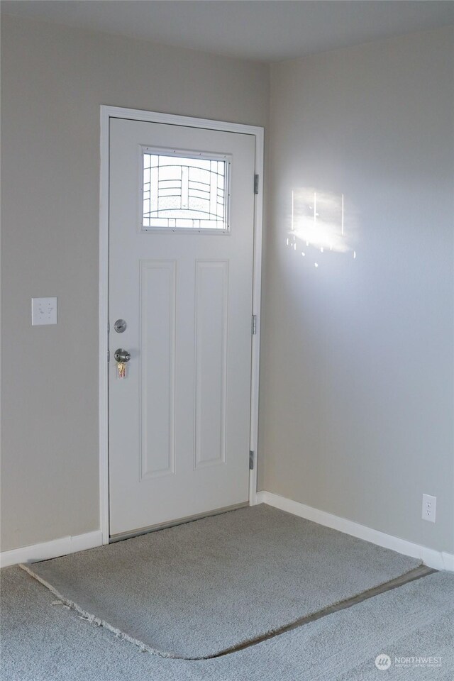 1400 Samuel Dr, Walla Walla, WA 99362 - carpeted foyer entrance with baseboards