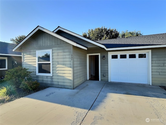 view of front of house featuring a garage