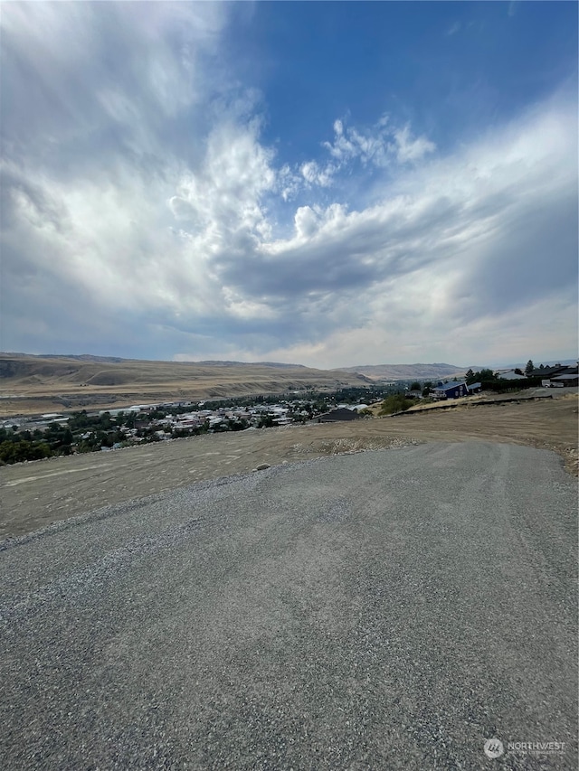 Listing photo 2 for 10 Parks Dr, Okanogan WA 98840