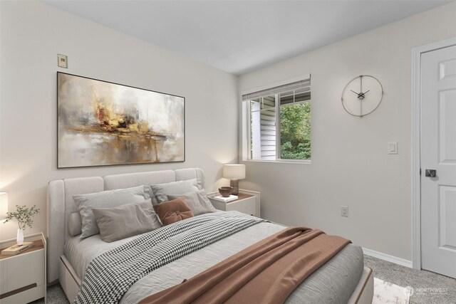 view of carpeted bedroom