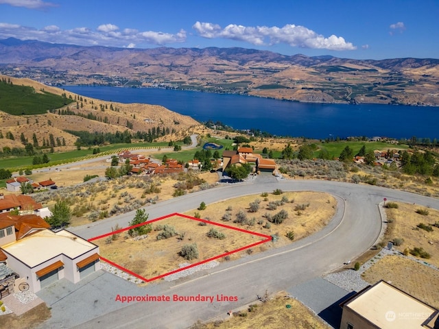 Listing photo 2 for 373 Sabio Way, Chelan WA 98816