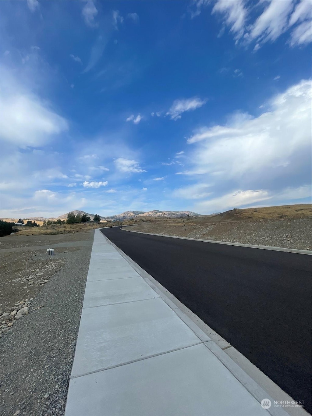 13 Parks Dr, Okanogan, WA 98840 - photo 2