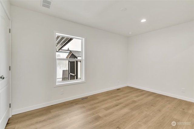 empty room featuring light hardwood / wood-style flooring