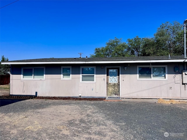 view of front of house