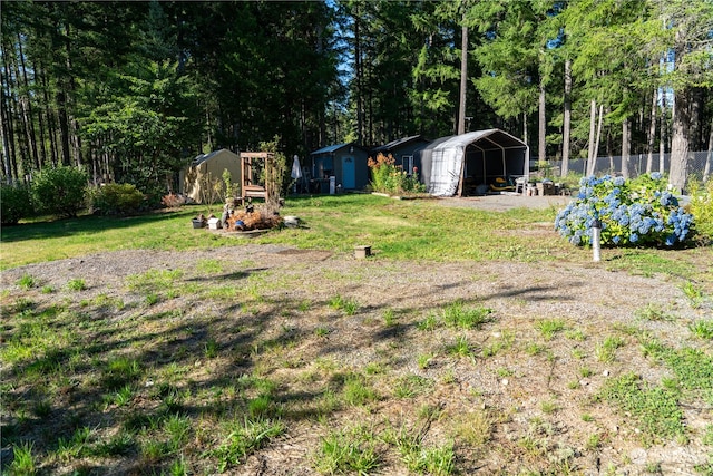 Listing photo 3 for 72 N Coho Ct, Hoodsport WA 98548