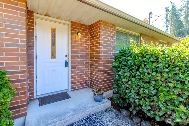 view of property entrance