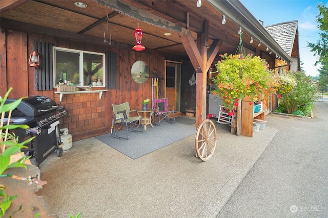 view of patio / terrace featuring grilling area