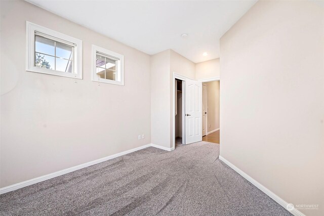 1001 Lakeview Dr, Ilwaco, WA 98624 - empty room featuring baseboards and carpet