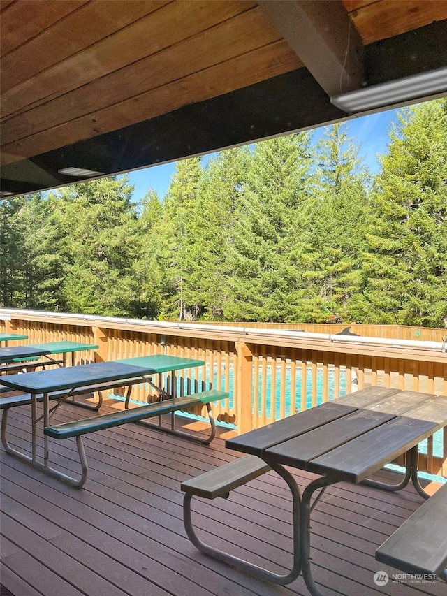 111 N Colony Surf Dr, Lilliwaup, WA 98555