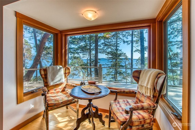 sunroom / solarium featuring visible vents