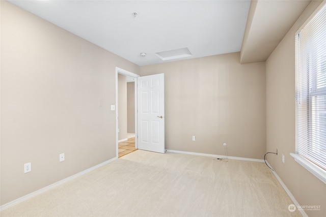 view of carpeted spare room