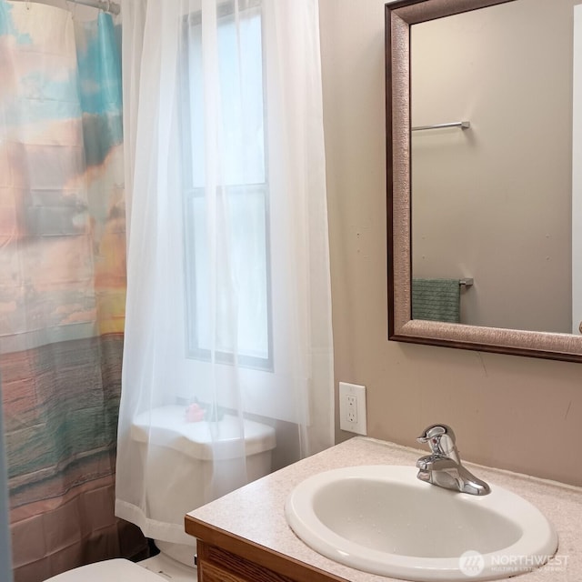 8 Griffard St, Copalis Beach, WA 98535 - bathroom with vanity and a shower with curtain