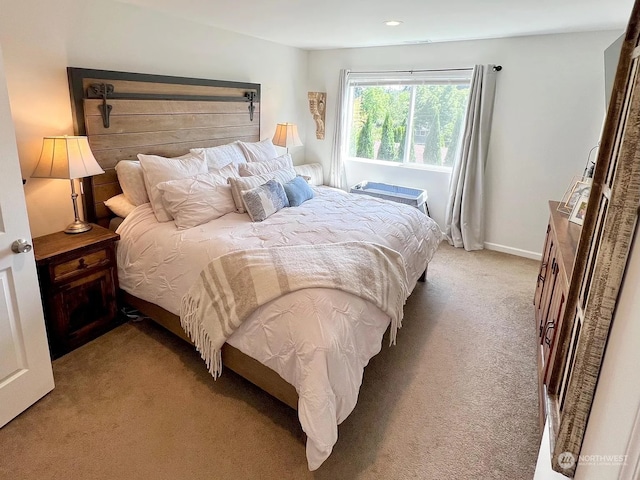 view of carpeted bedroom