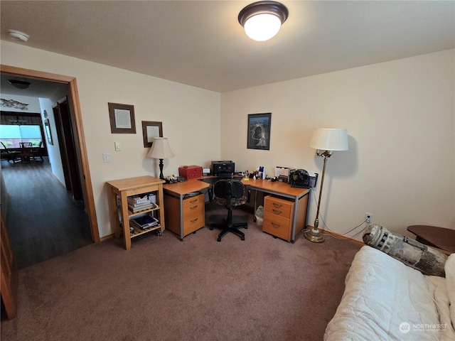 538 Canal Dr NE, Ocean Shores, WA 98569 - office space featuring carpet floors