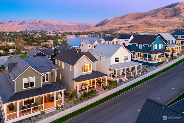 bird's eye view with a mountain view