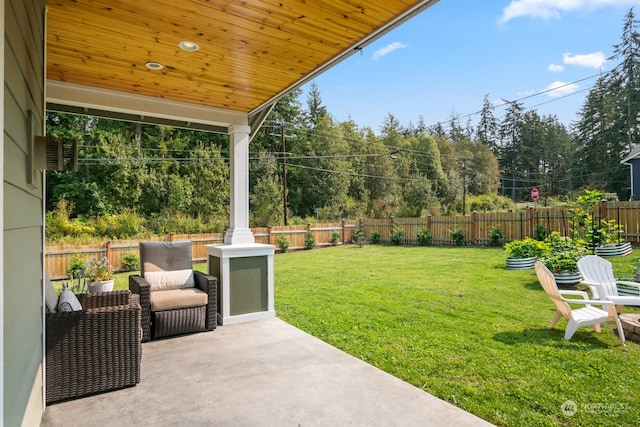 view of yard with a patio area