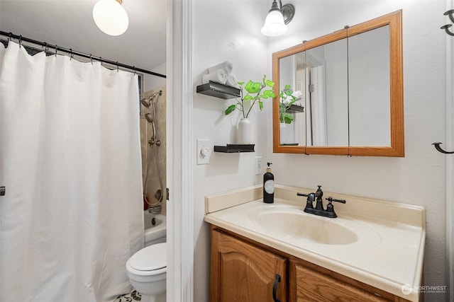 full bathroom featuring vanity, toilet, and shower / bath combo with shower curtain