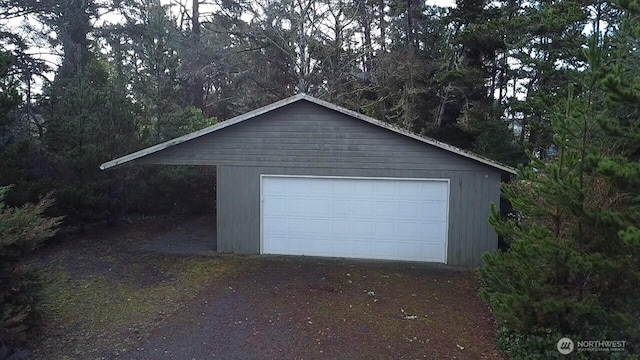 view of detached garage