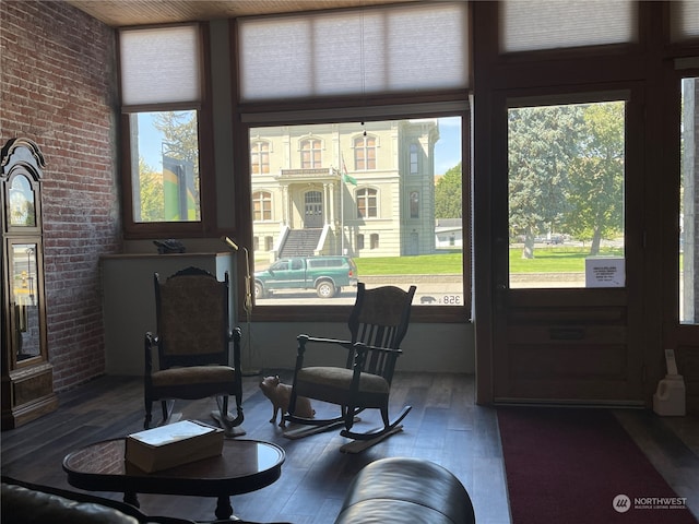 sunroom with a healthy amount of sunlight