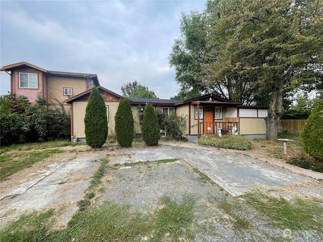 view of front of home