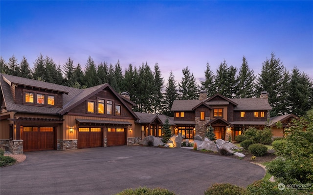 craftsman house featuring a garage