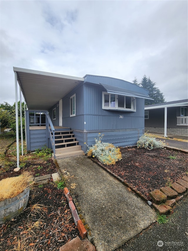 view of manufactured / mobile home