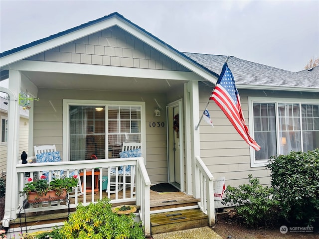 view of front of home featuring a porch