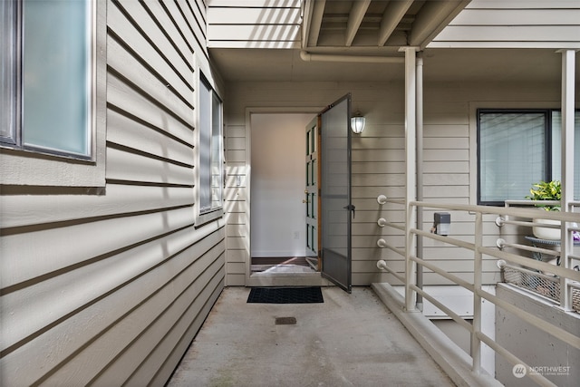 view of entrance to property