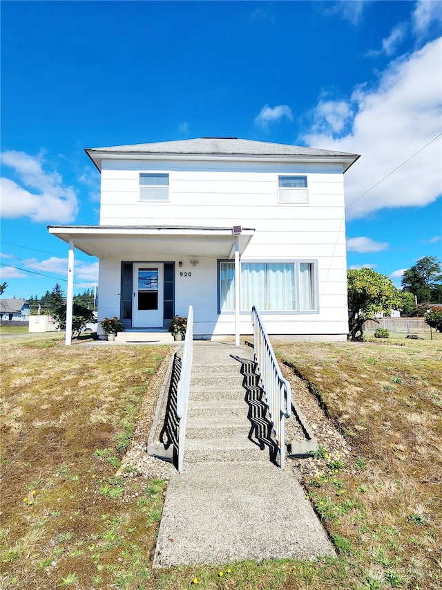 view of front of property featuring a porch