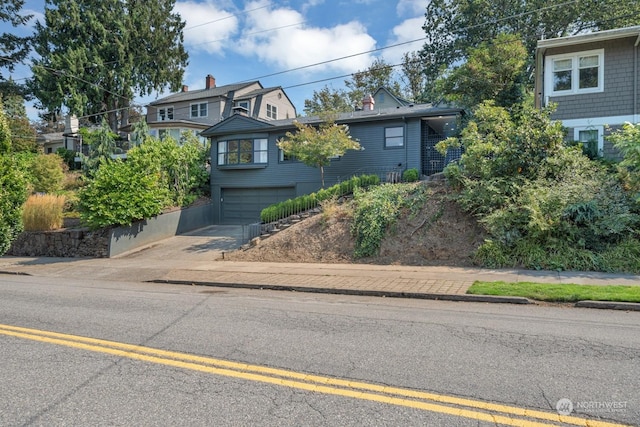 view of front facade featuring a garage