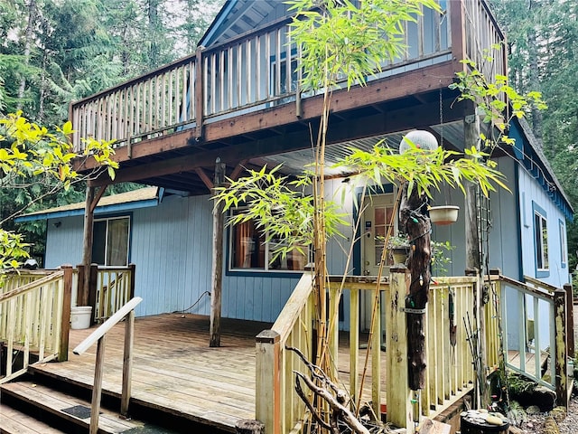 view of wooden deck