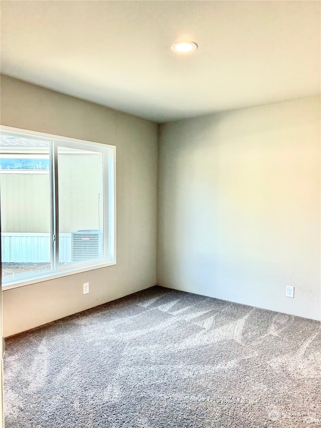 empty room with carpet