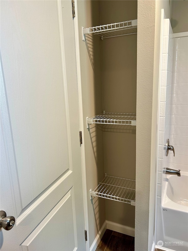 2015 6th Ave Unit 109, Clarkston, WA 99403 - view of closet