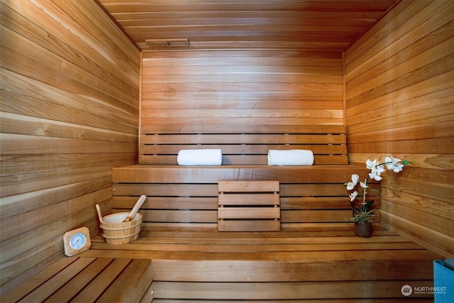 view of sauna / steam room