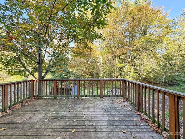 344 Dungeness Mdws, Sequim, WA 98382 - view of wooden deck