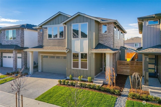 view of front of house featuring a garage