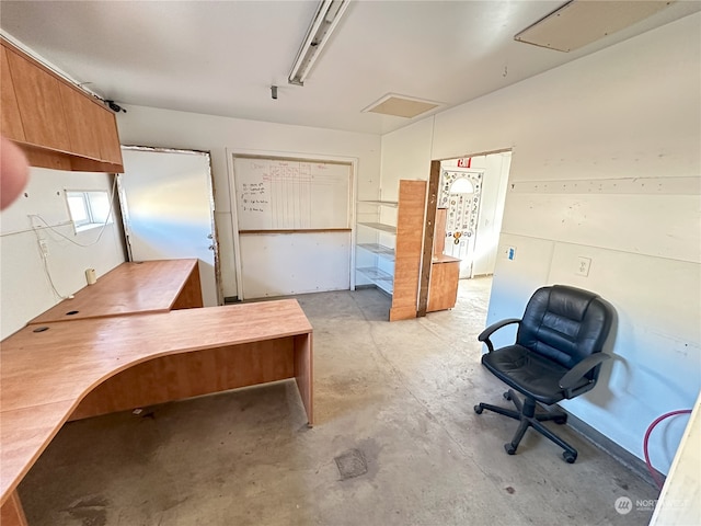 view of unfurnished office