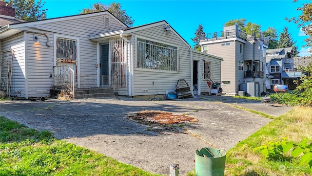 view of front of home