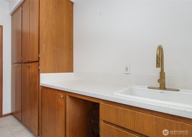125 Arnold Palmer Pkwy, Sequim, WA 98382 - kitchen featuring light countertops and brown cabinets