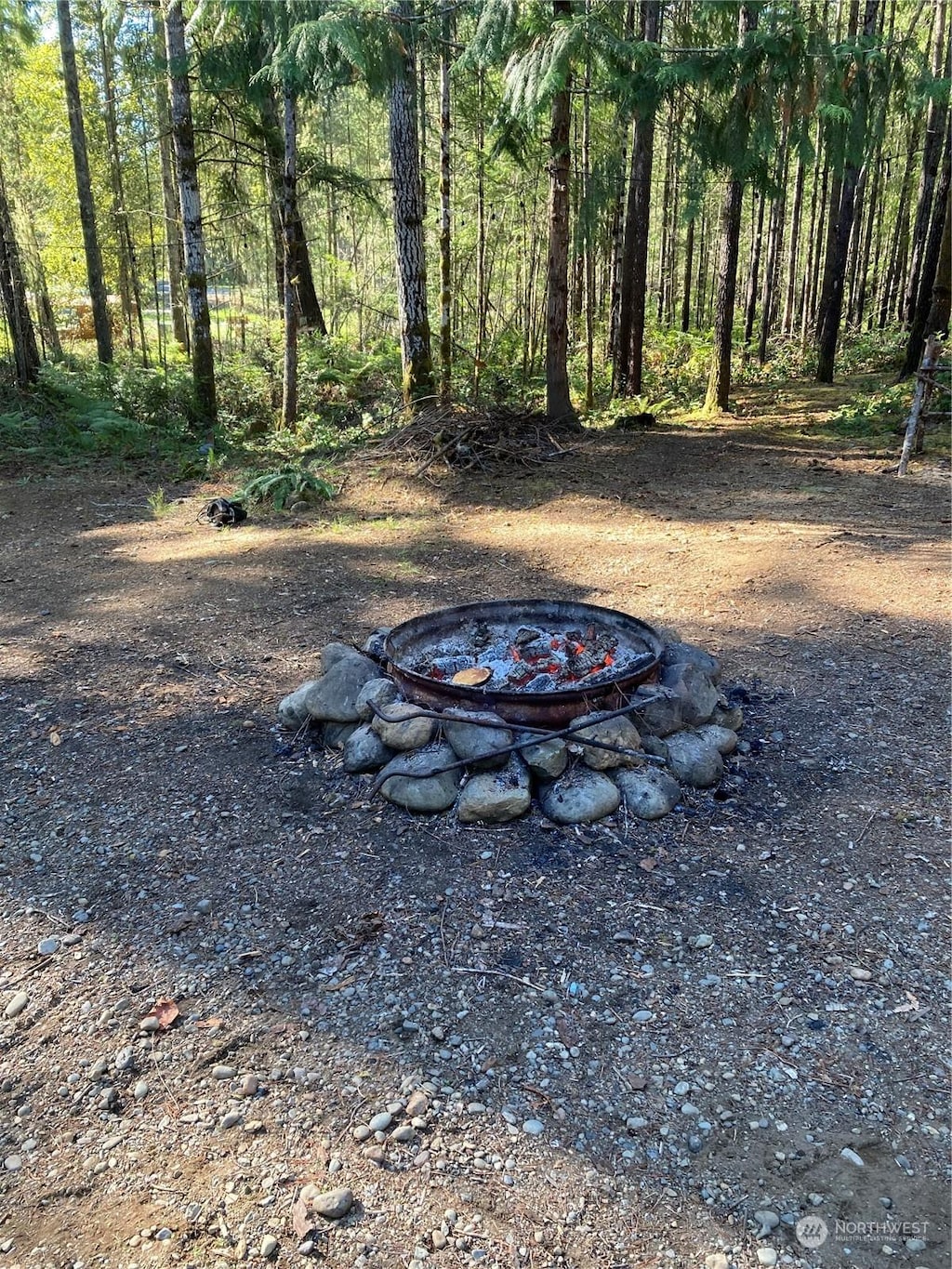 10 N Tyee Pl, Hoodsport, WA 98548 - photo 2