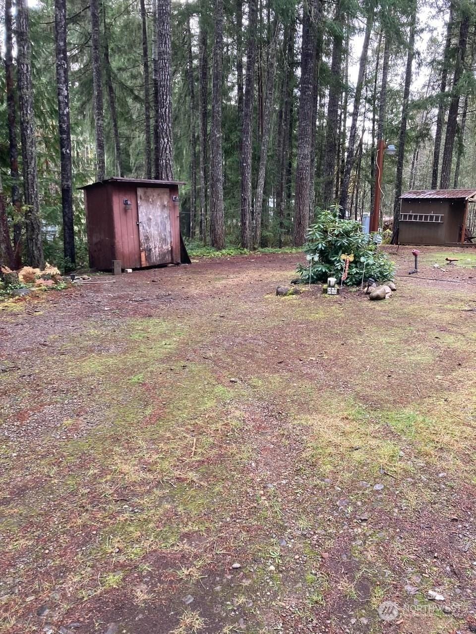 10 N Tyee Pl, Hoodsport, WA 98548 - photo 1