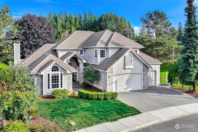 view of front property with a front lawn