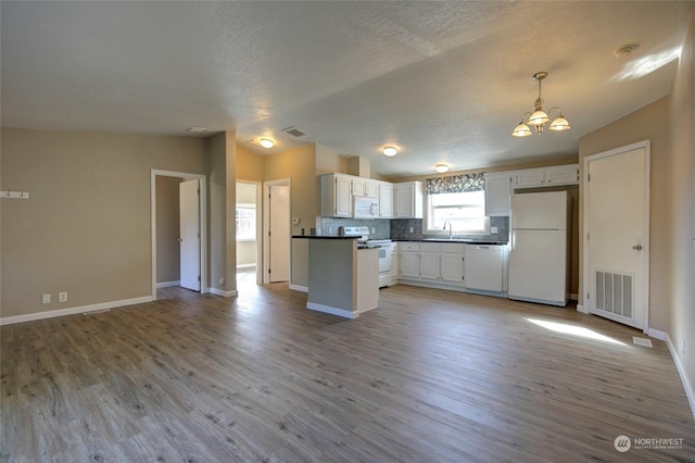 384 N Razor Clam Dr SW, Ocean Shores, WA 98569 - photo 6
