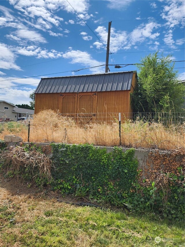 315 E 7th, Warden, WA 98857 - view of shed