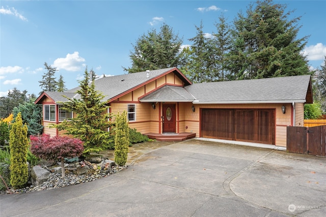 view of front of property featuring a garage